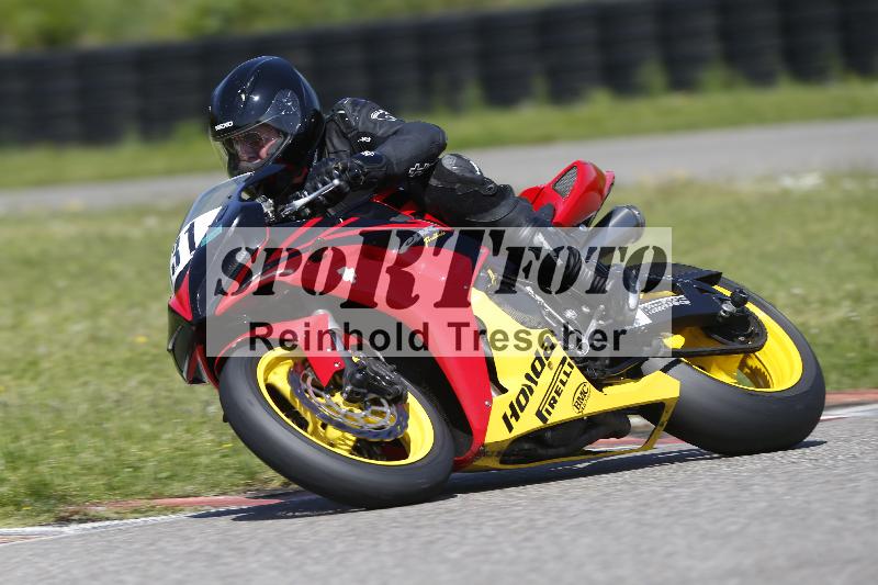 Archiv-2025/11 29.04.2025 PROMAX ADR/Gruppe gruen/131-1